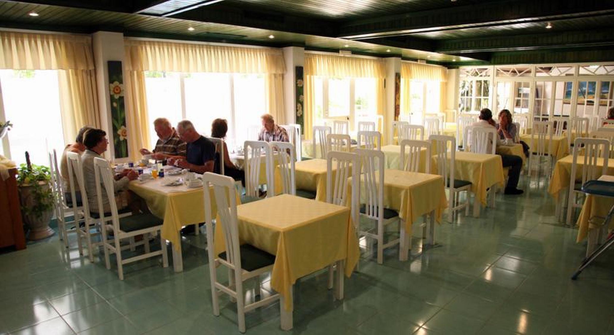 Aparthotel Calema Avenida Jardim Monte Gordo Eksteriør billede